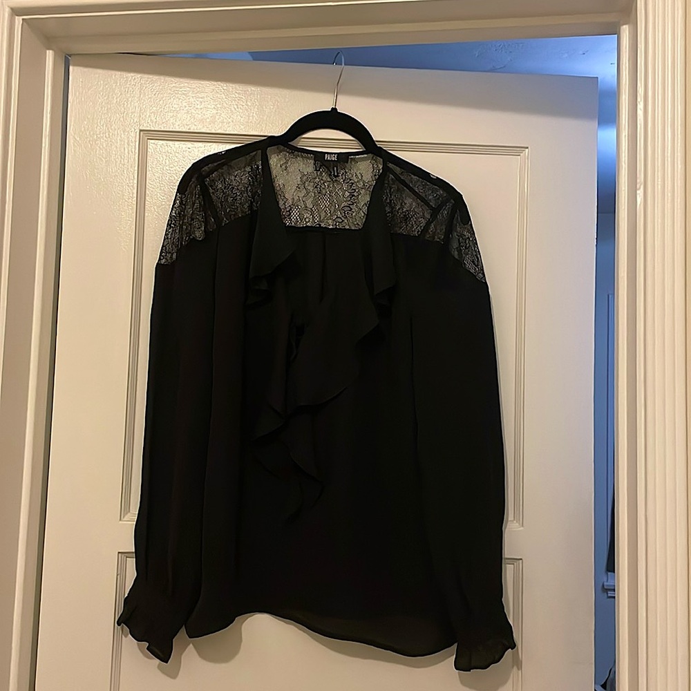 PAIGE Celesse Silk Ruffle Lace Blouse Powder Puff/ Black Size Small